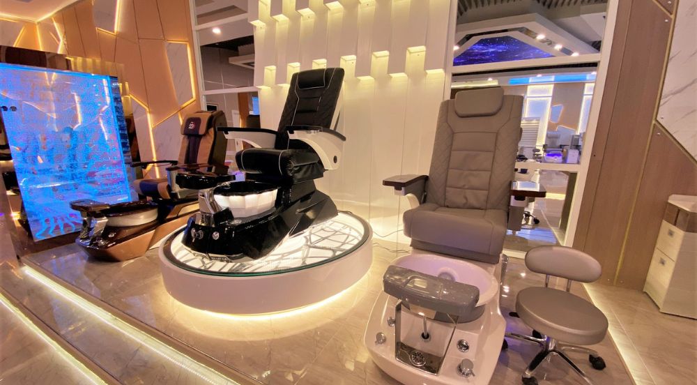 choosing-perfect-pedicure-chairs-3