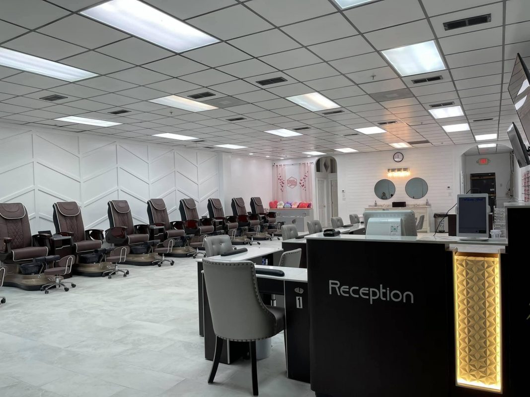 Strategic Reception Desk Setup Nail Salon Owners Mustn't Overlook